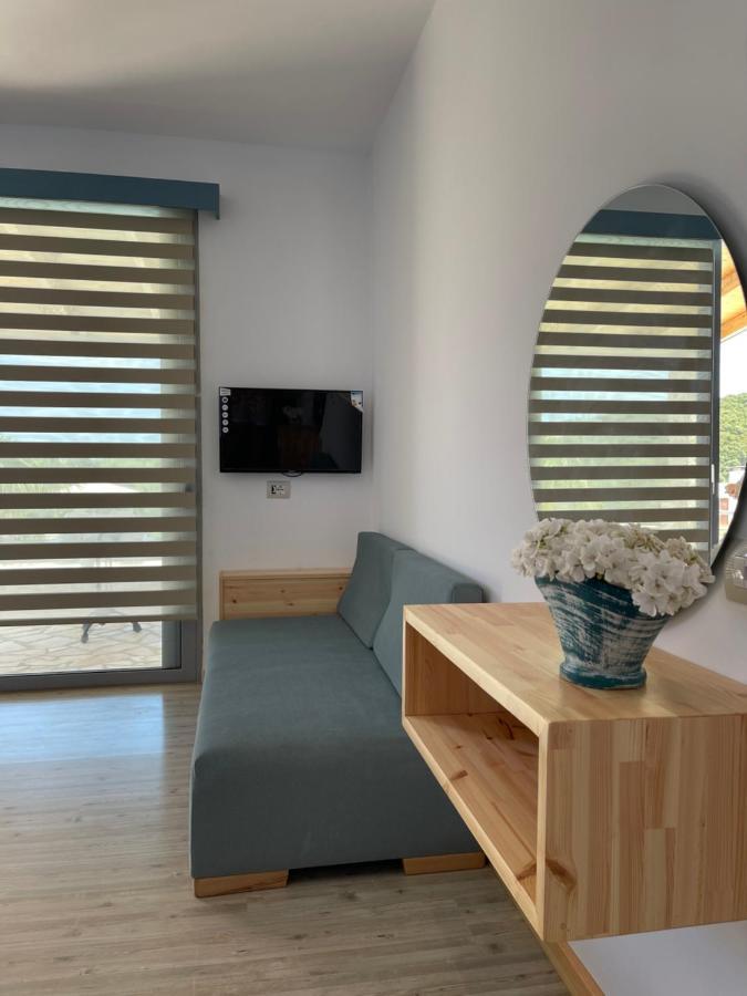 Vila Milo Himarë Exterior foto