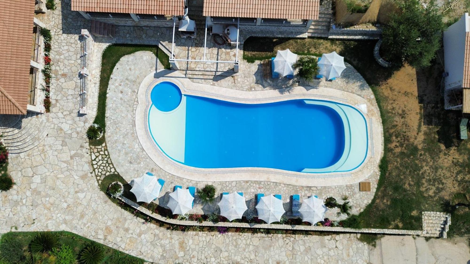 Vila Milo Himarë Exterior foto