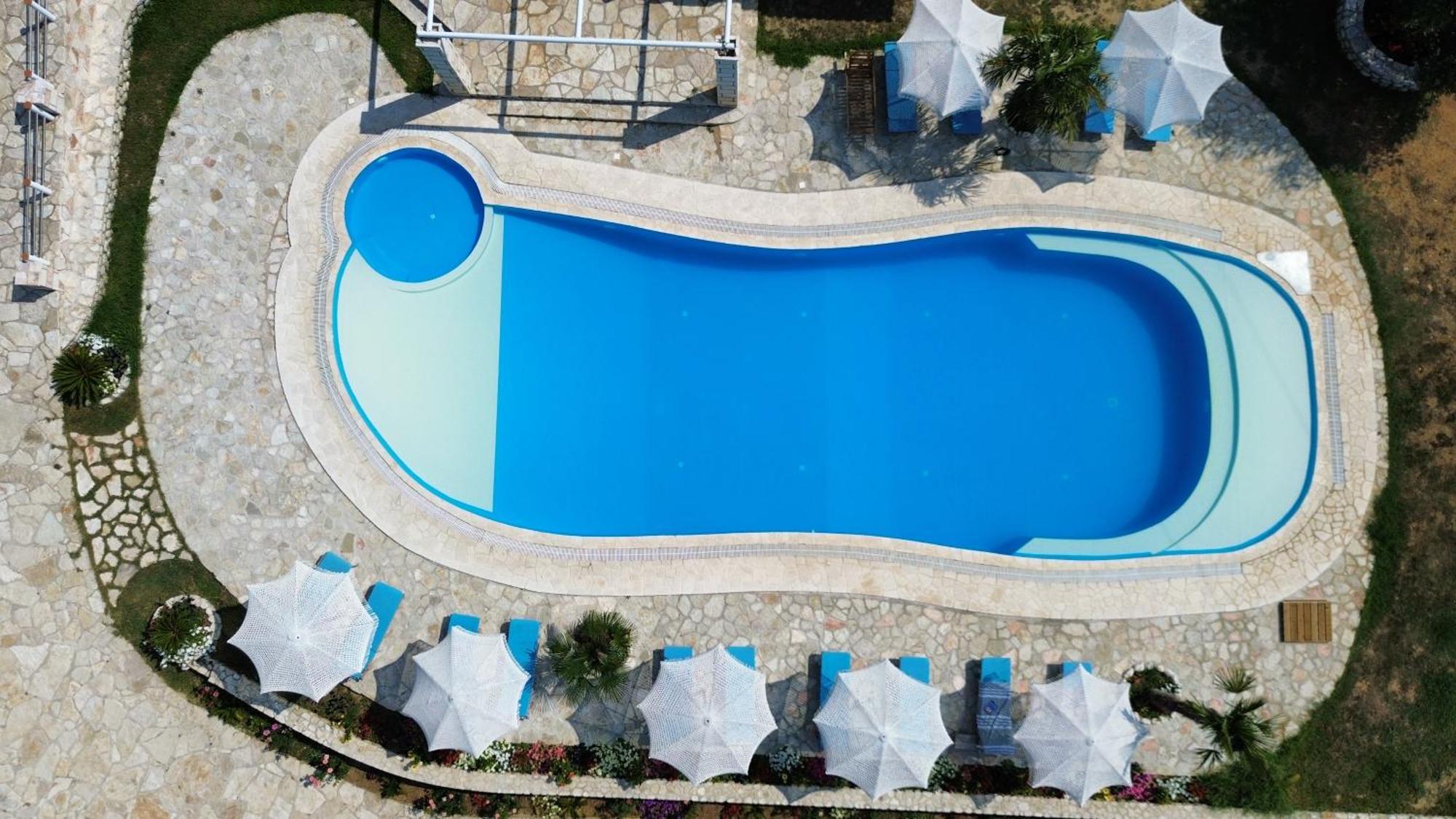 Vila Milo Himarë Exterior foto